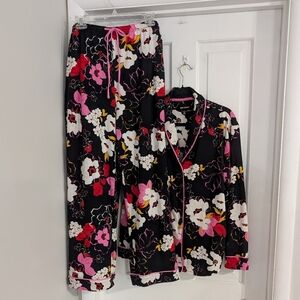Room Service Womens Pajama Set XTRA XTRA LARGE Floral Soft Lounge‎ Long Sleeve